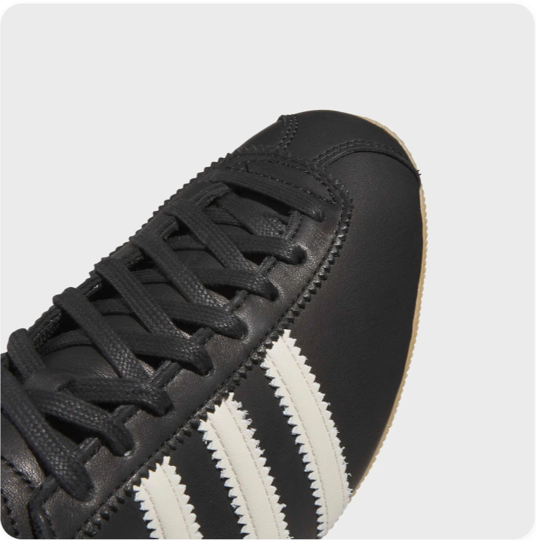 Adidas Japan – Core Black / Cloud White / Gold / Gum