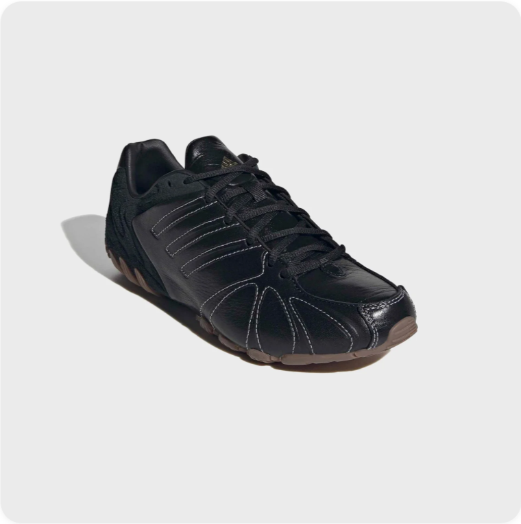 Adidas Predator Accelerator – Core Black / White Stitch / Gum