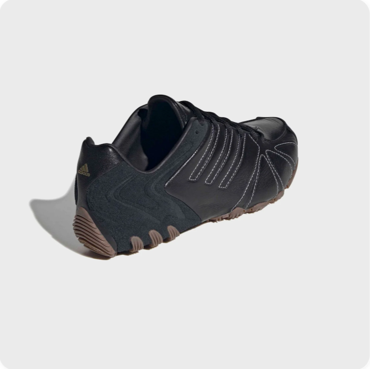 Adidas Predator Accelerator – Core Black / White Stitch / Gum