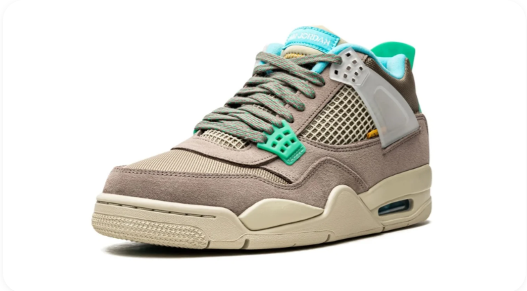 Air Jordan 4 Retro x Union LA Taupe Haze - Side View 2